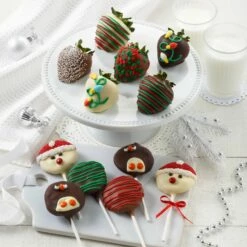 Holiday Berries With Santa & Penguin Nibbler Pops